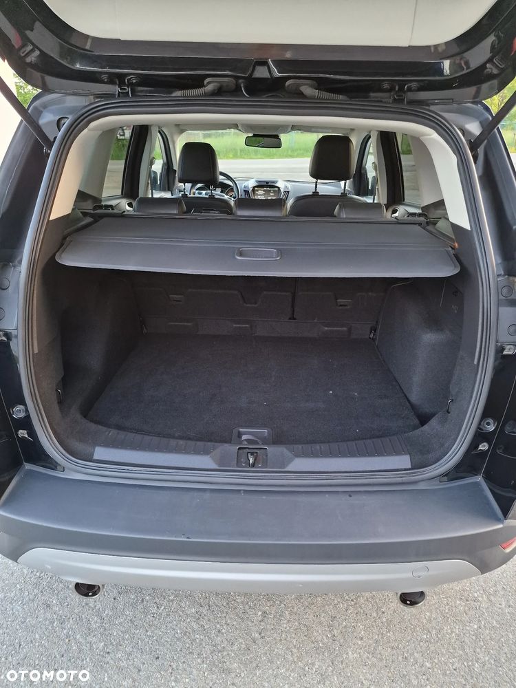 Ford Kuga 2.0 TDCi AWD Titanium - 25