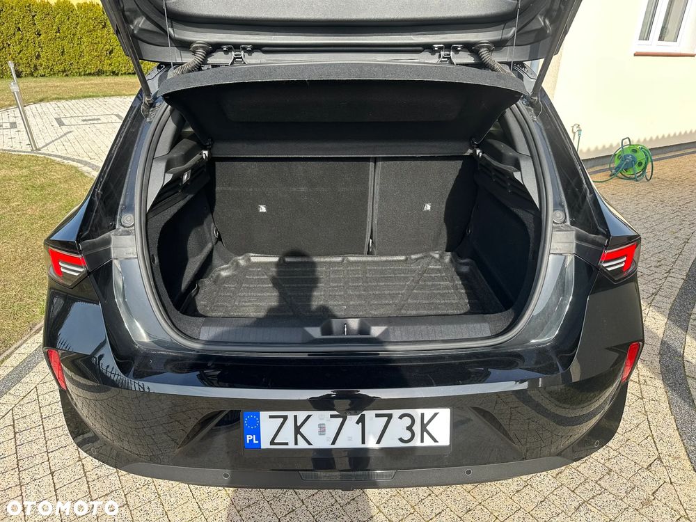 Opel Astra 1.2 Turbo Business Edition - 13