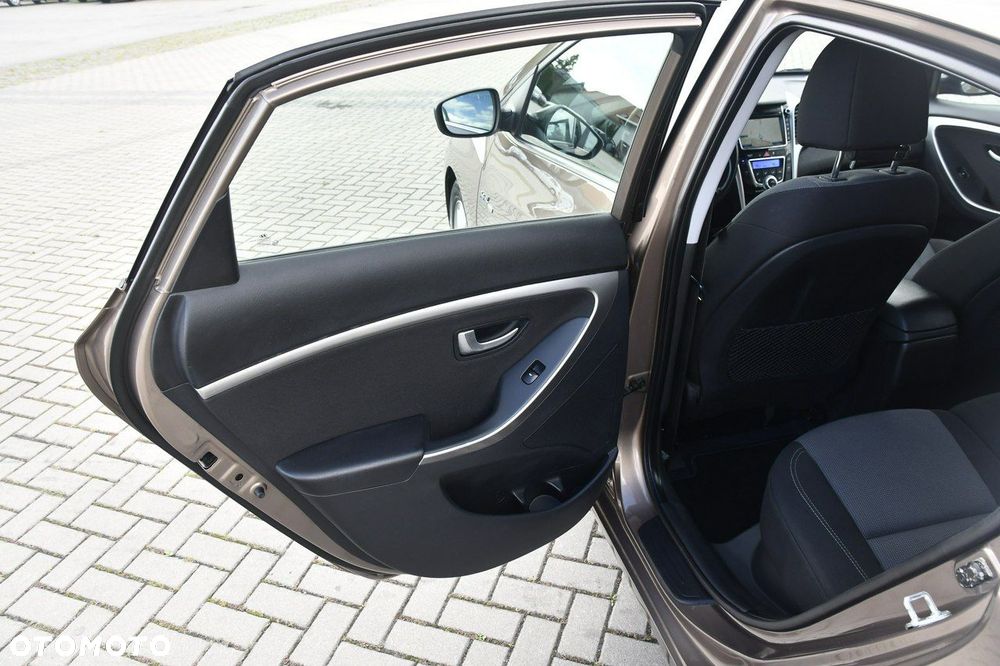 Hyundai i30 - 17