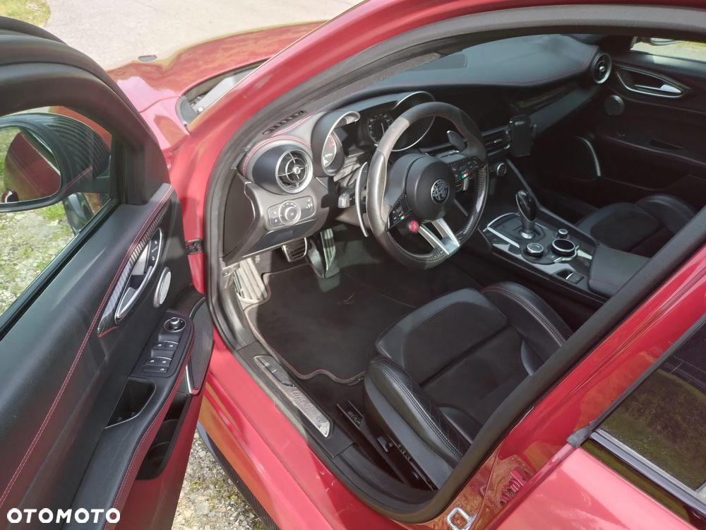 Alfa Romeo Giulia 2.9 Bi Turbo V6 Quadrifoglio - 8