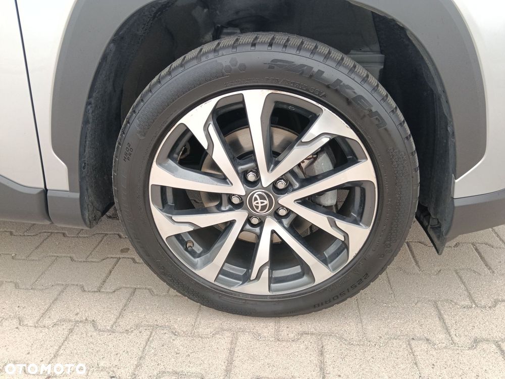 Toyota Corolla Cross - 10