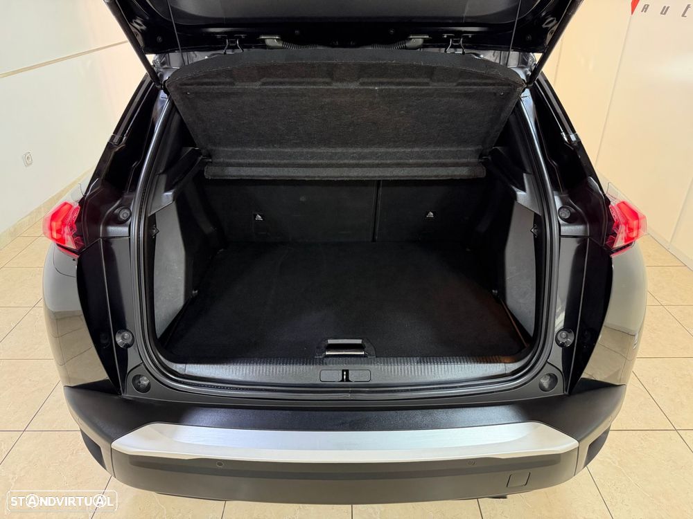 Peugeot 2008 1.2 PureTech Allure Pack - 11