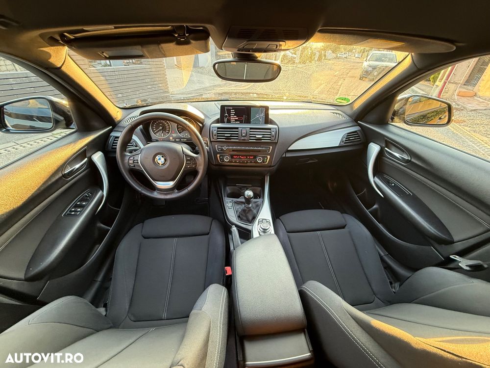 BMW Seria 1 118i Sport Line - 11