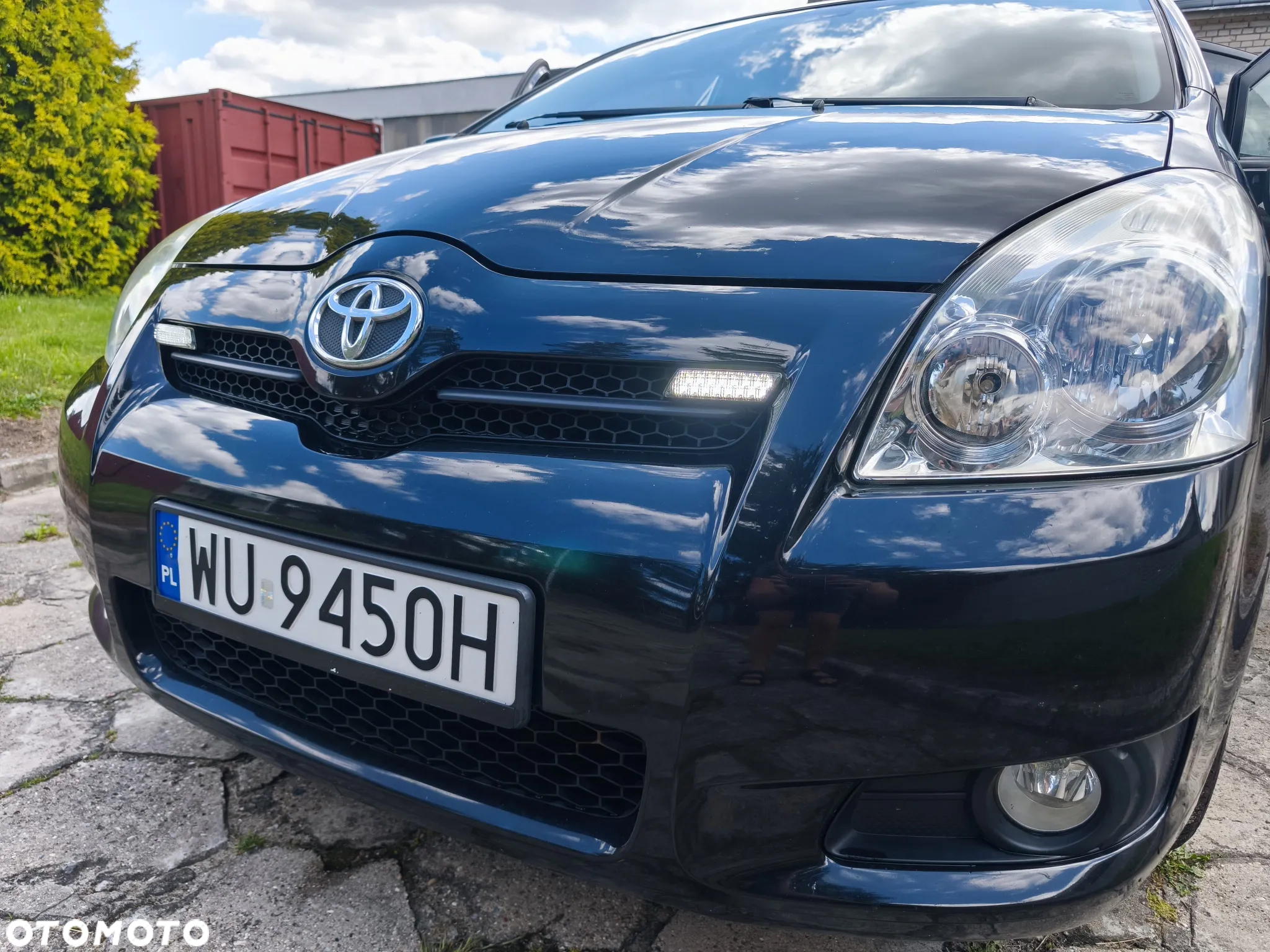 Toyota Corolla Verso 1.8 Premium + - 9