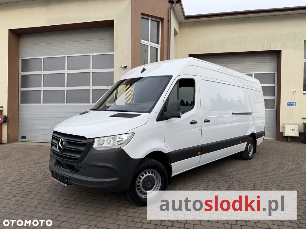 Mercedes-Benz Sprinter L3H2 Winda