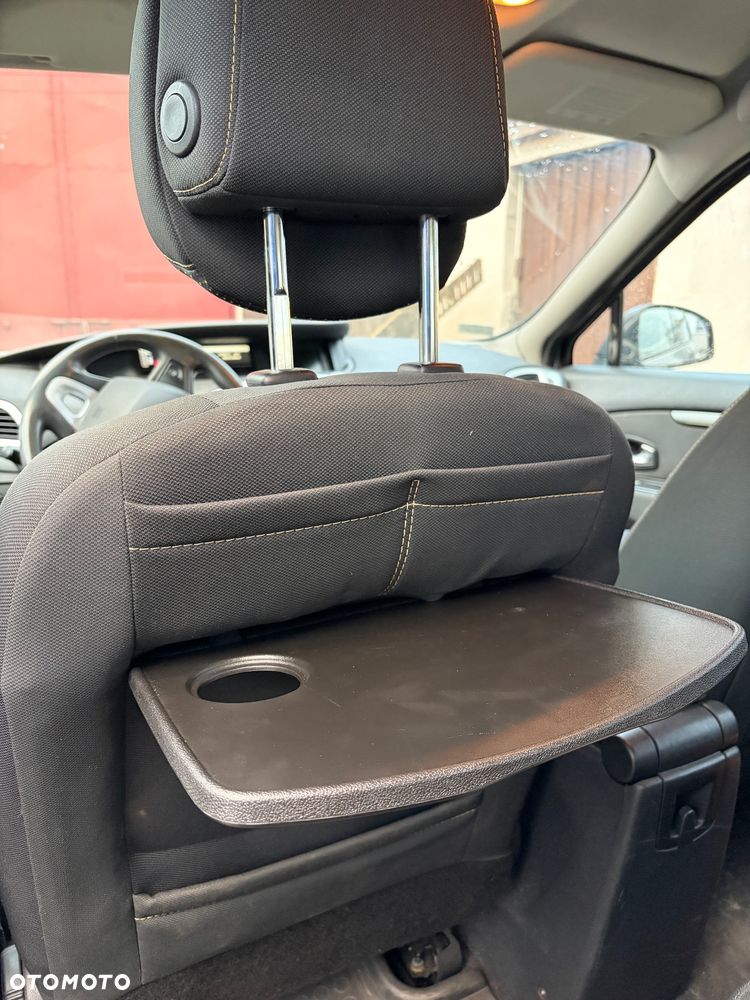 Renault Scenic 1.5 dCi Authentique - 9