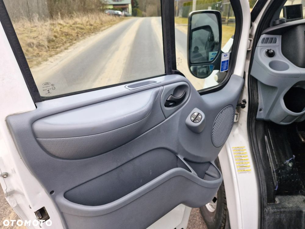 Ford TRANSIT - 10