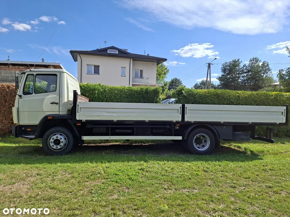 Mercedes-Benz 1317 - 1