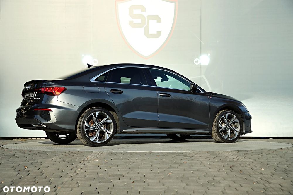 Audi A3 Limousine 35 TFSI Sport S tronic - 11