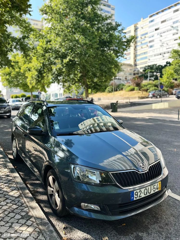 Skoda Fabia Break 1.0 Ambition - 2