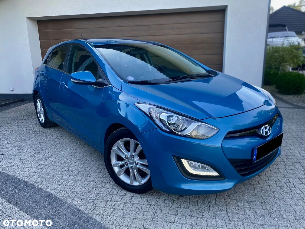 Hyundai i30 1.6 GDI BlueDrive Classic + DCT - 5