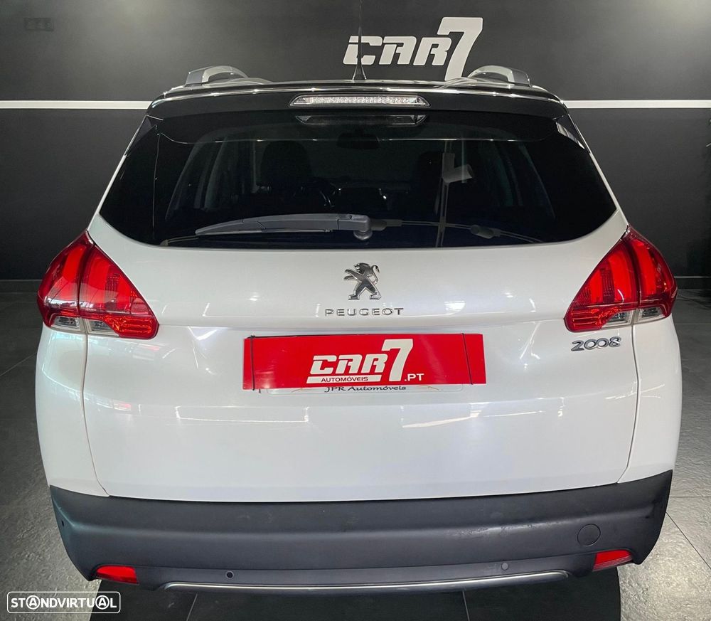 Peugeot 2008 1.2 PureTech Allure - 5