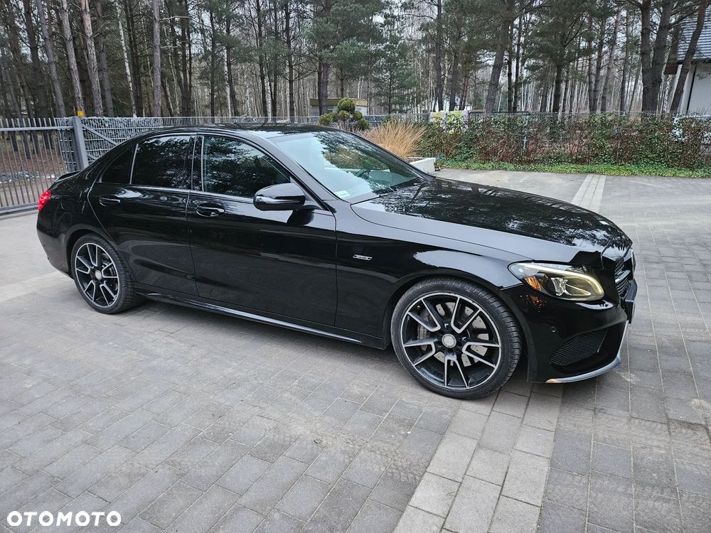 Mercedes-Benz Klasa C 450 AMG 4-Matic 7G-TRONIC - 9