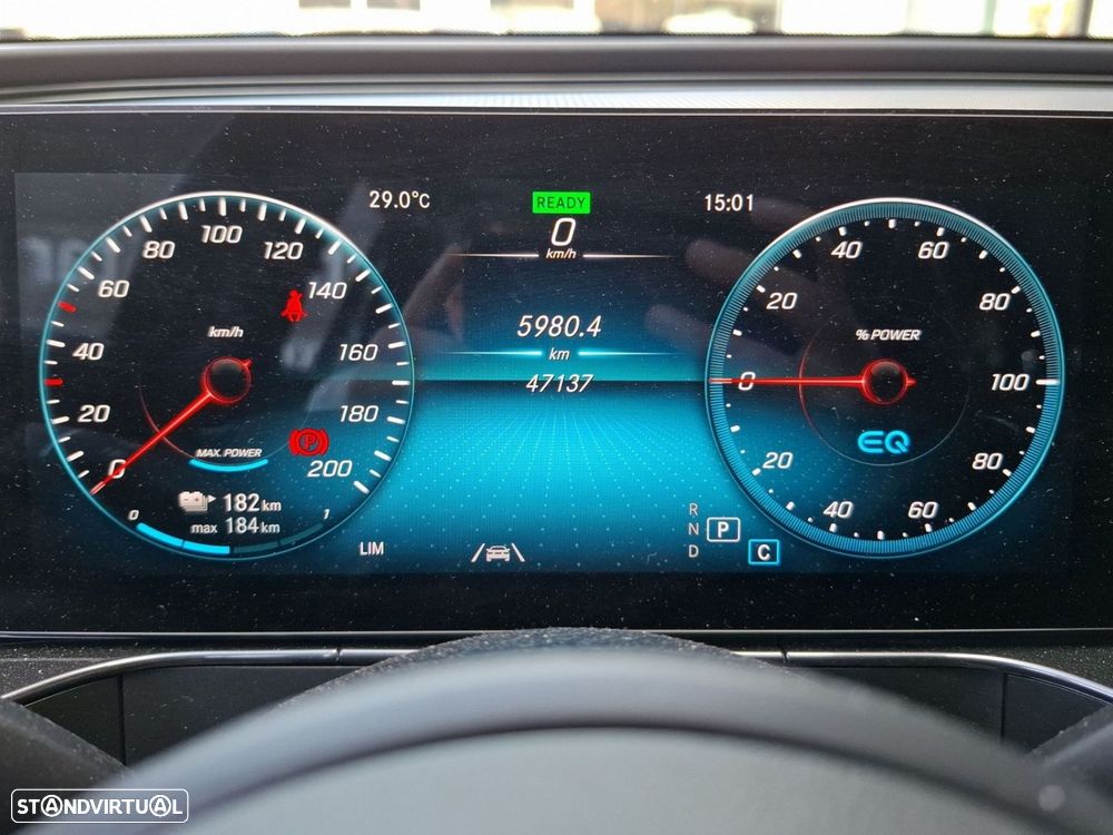 Mercedes-Benz EQC 400 4Matic — fotografia 17