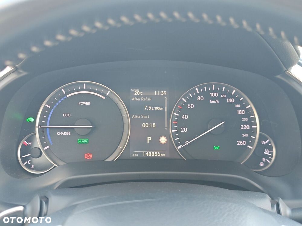 Lexus RX - 11