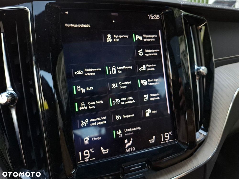 Volvo XC 60 - 32