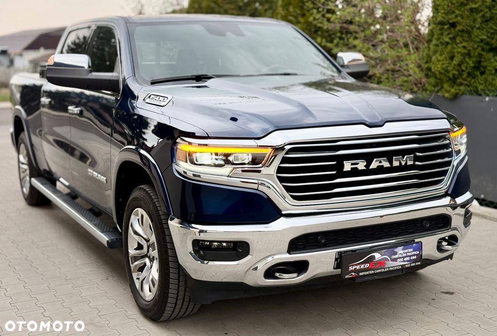 RAM 1500 5.7 Crew Cab Longbed Longhorn Chrome - 36