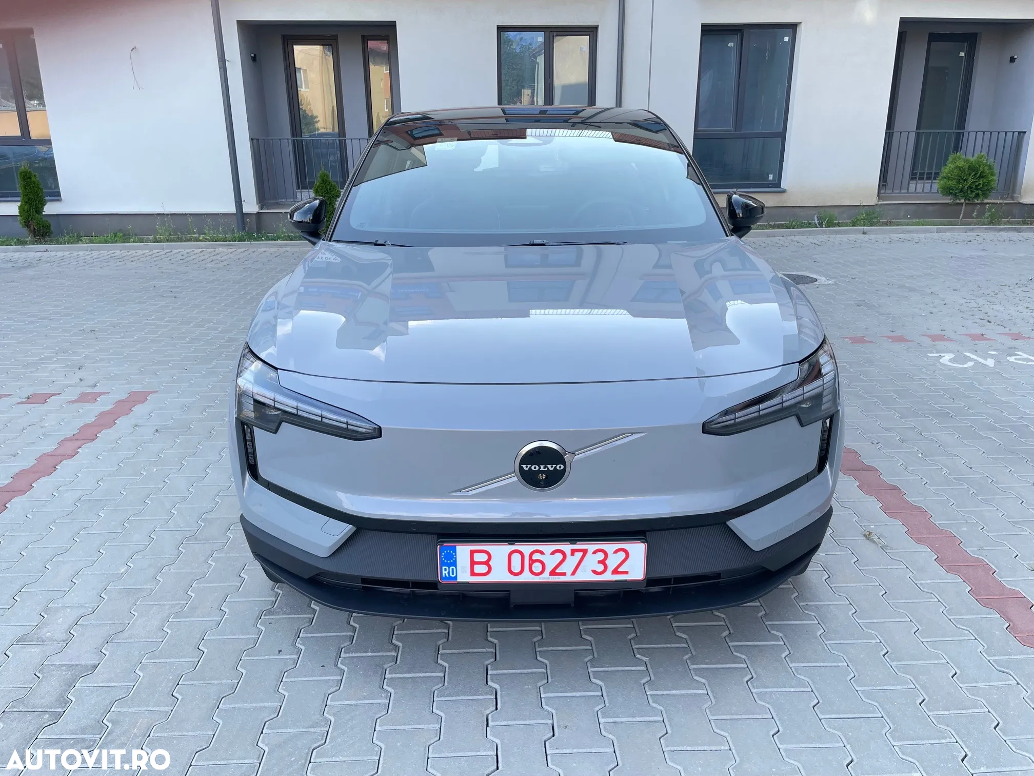 Volvo EX30 Twin Motor Performance AWD Ultra - 6