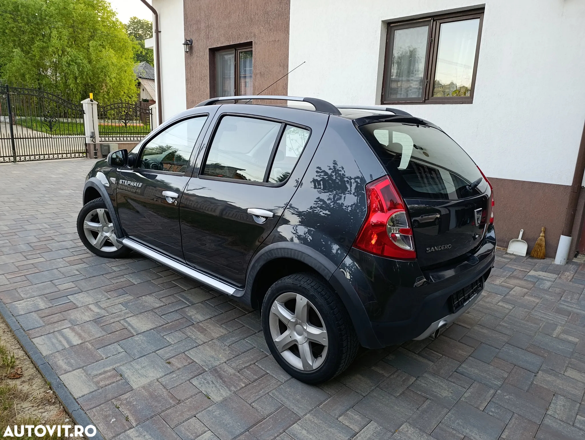 Dacia Sandero Stepway dCi 90 Prestige - 4