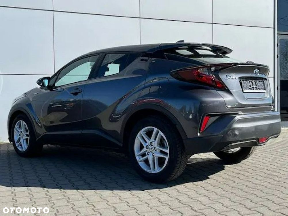 Toyota C-HR - 11