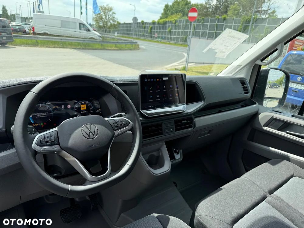 Volkswagen Crafter - 13