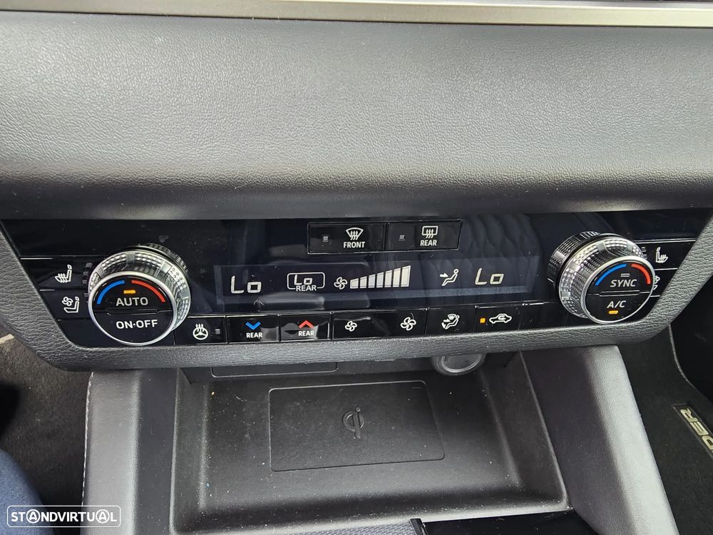 Mitsubishi Outlander 2.4 PHEV Instyle - 15