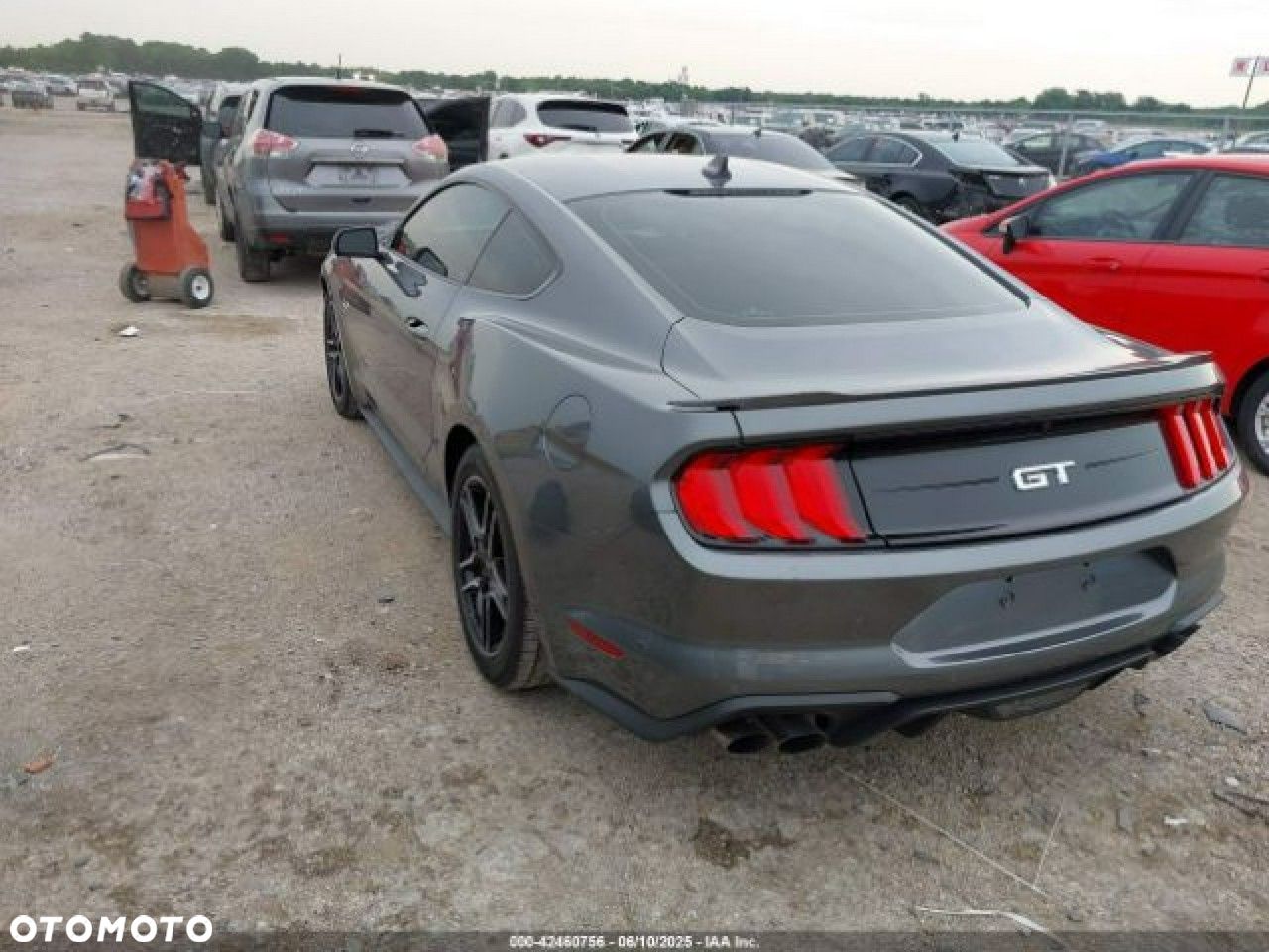 Ford Mustang - 1