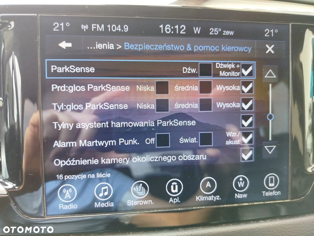 Chrysler Pacifica - 29