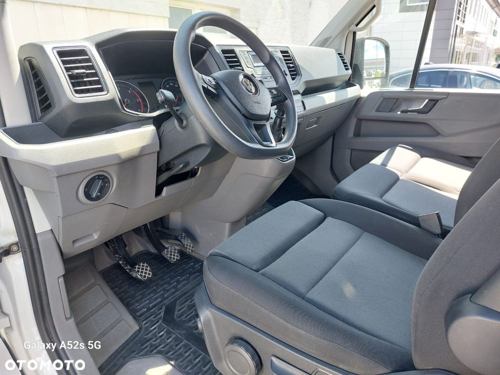 Volkswagen Crafter - 11