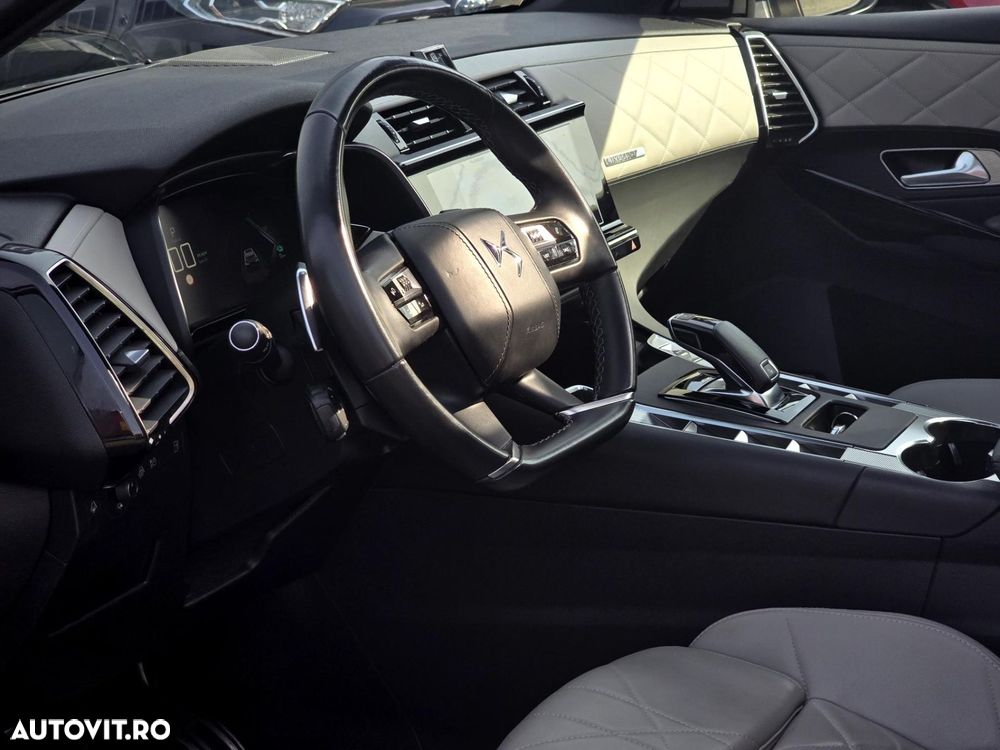 DS Automobiles DS 7 Crossback - 12