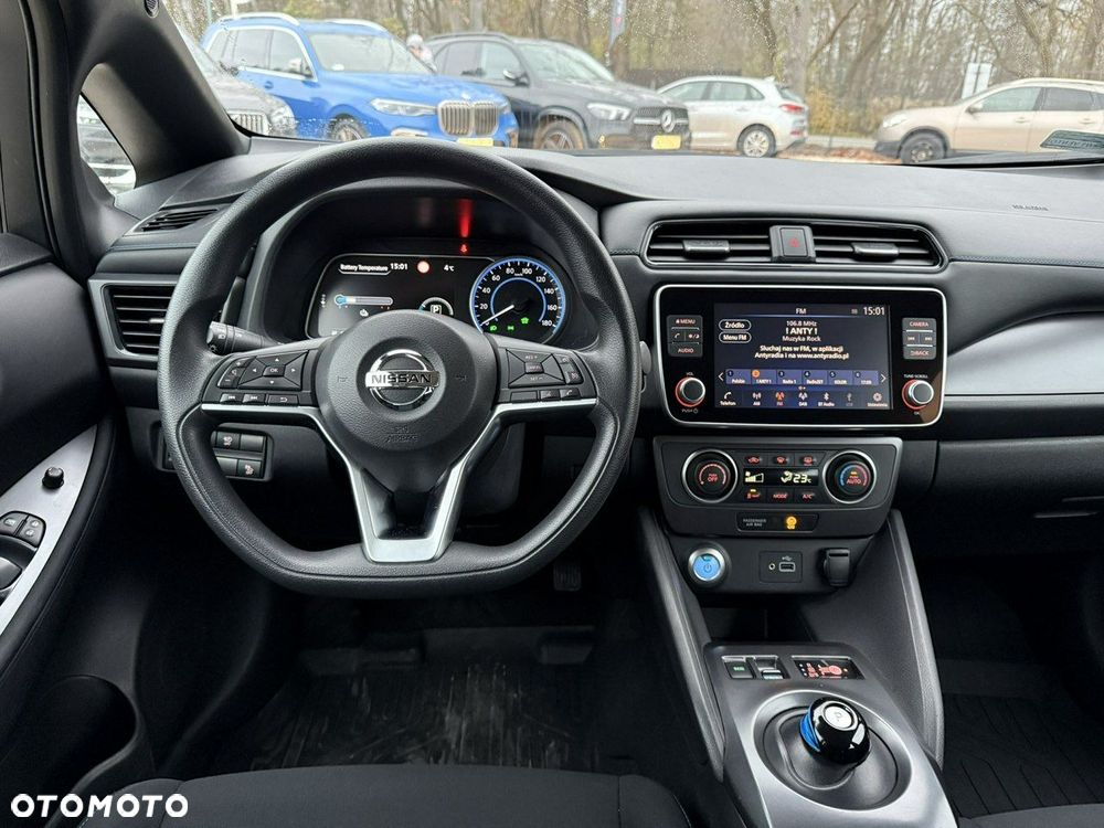 Nissan Leaf 40kWh Visia - 29