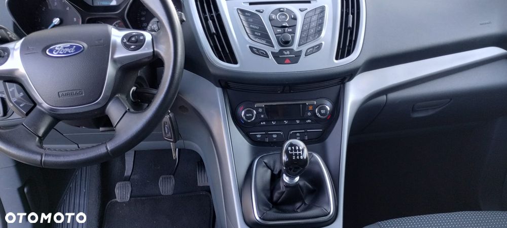 Ford Grand C-MAX 1.6 TDCi Titanium - 20