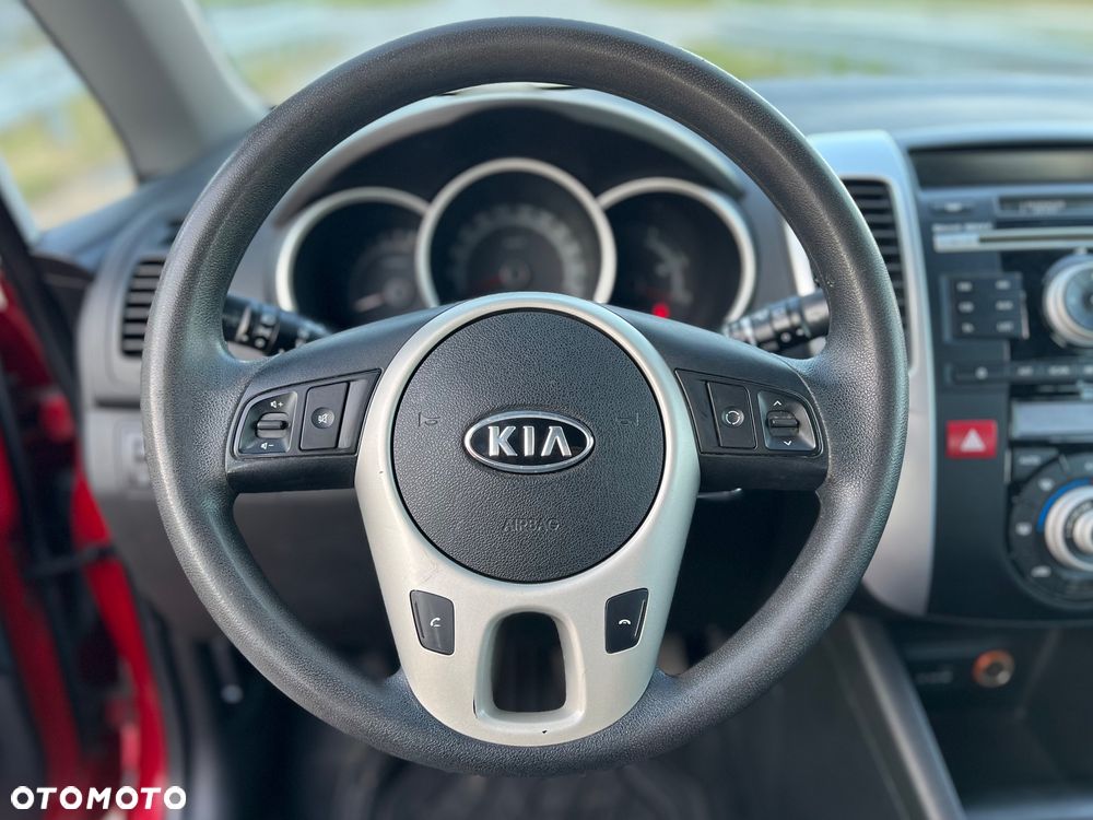 Kia Venga 1.4 S - 8