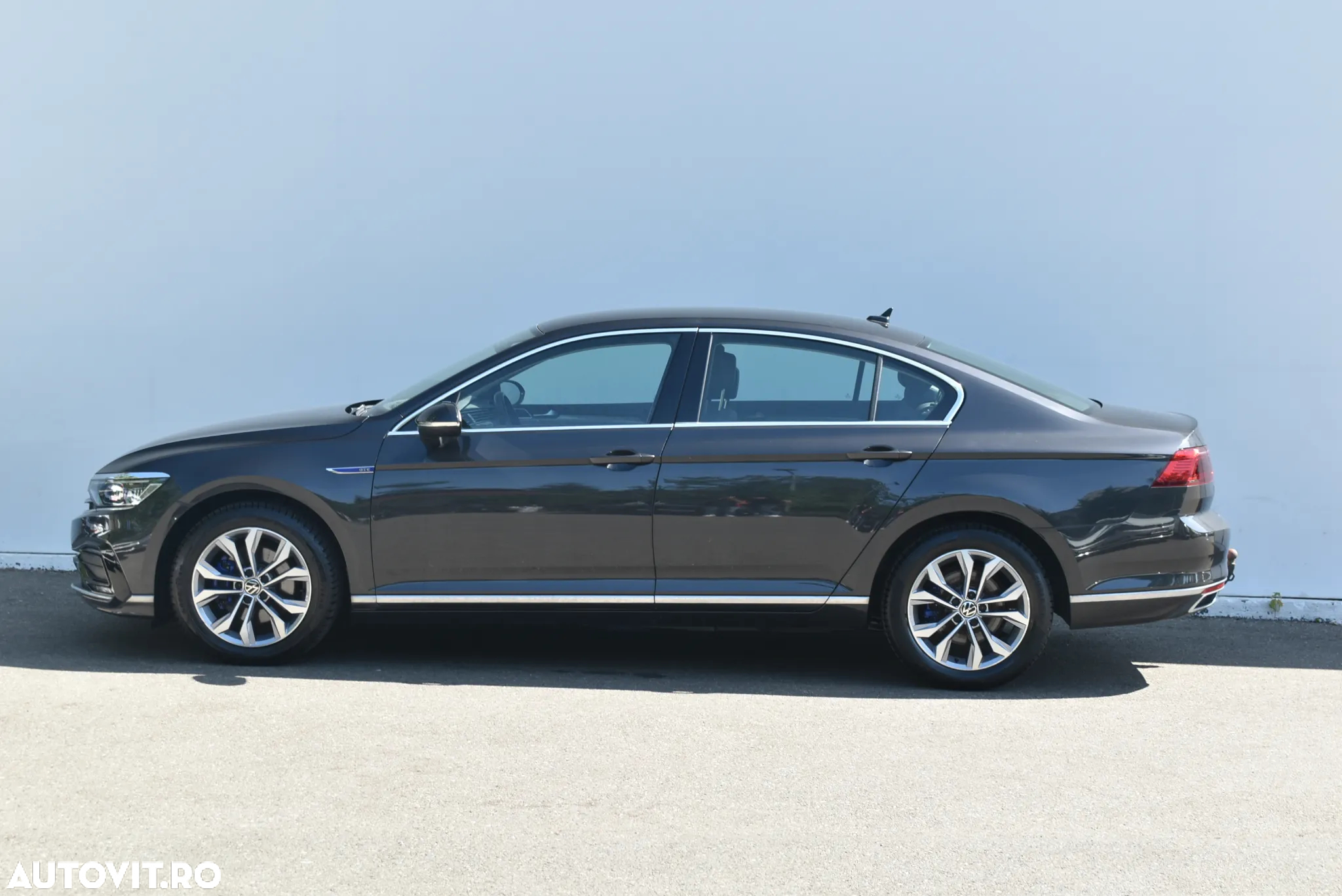 Volkswagen Passat 1.4 TSI Plug-In-Hybrid DSG GTE - 2