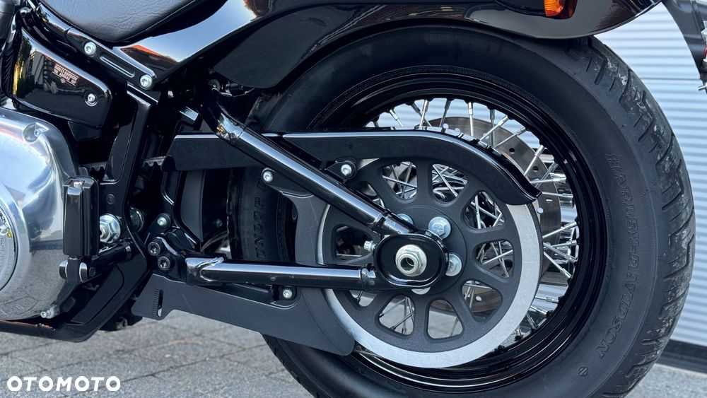 Harley-Davidson Softail Slim - 18