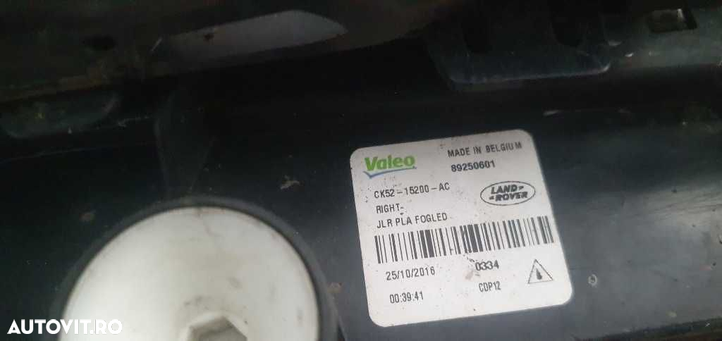 Proiector proiectoare bara fata Range Rover Sport 2014-2018 - 2