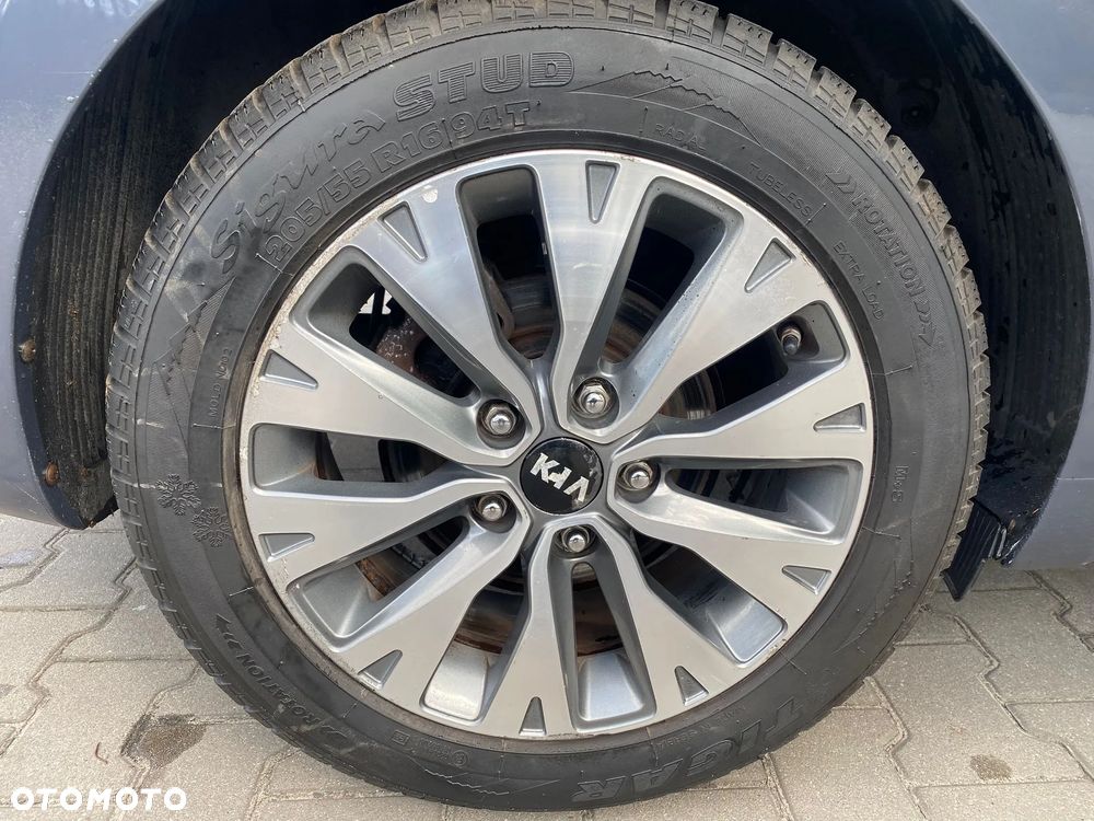 Kia Ceed 1.6 CRDi XL - 14