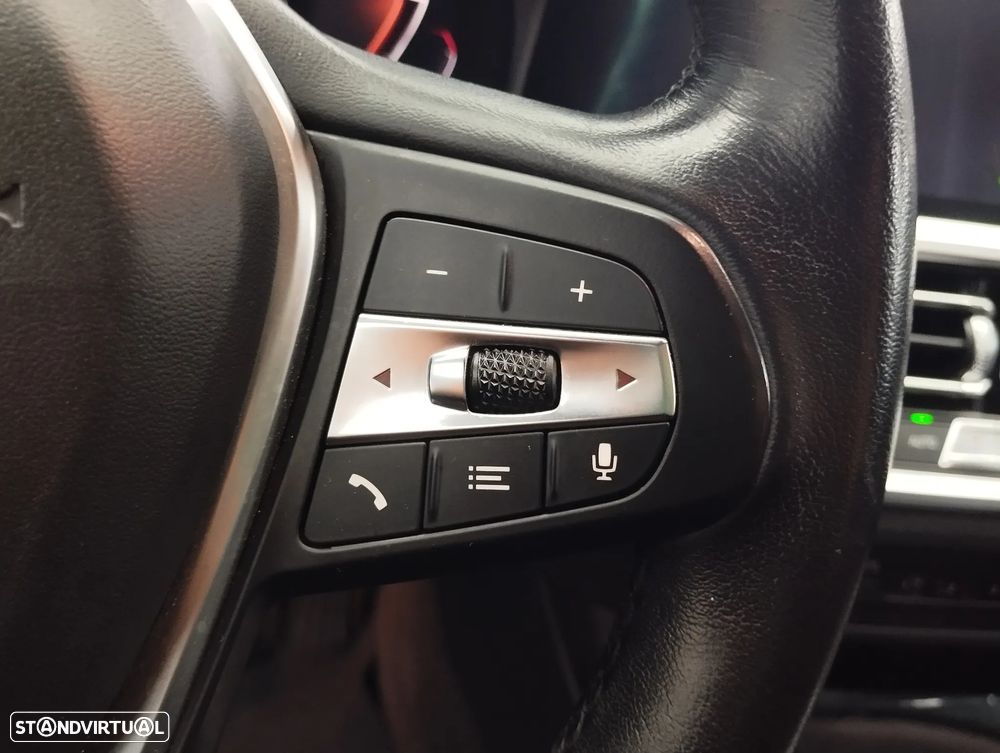 BMW 318 d Touring Line Sport Auto - 20