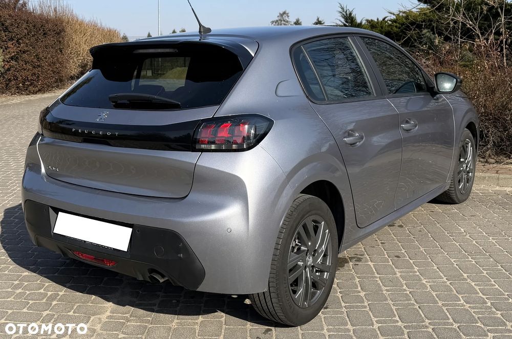 Peugeot 208 1.2 PureTech Active S&S EAT8 - 6