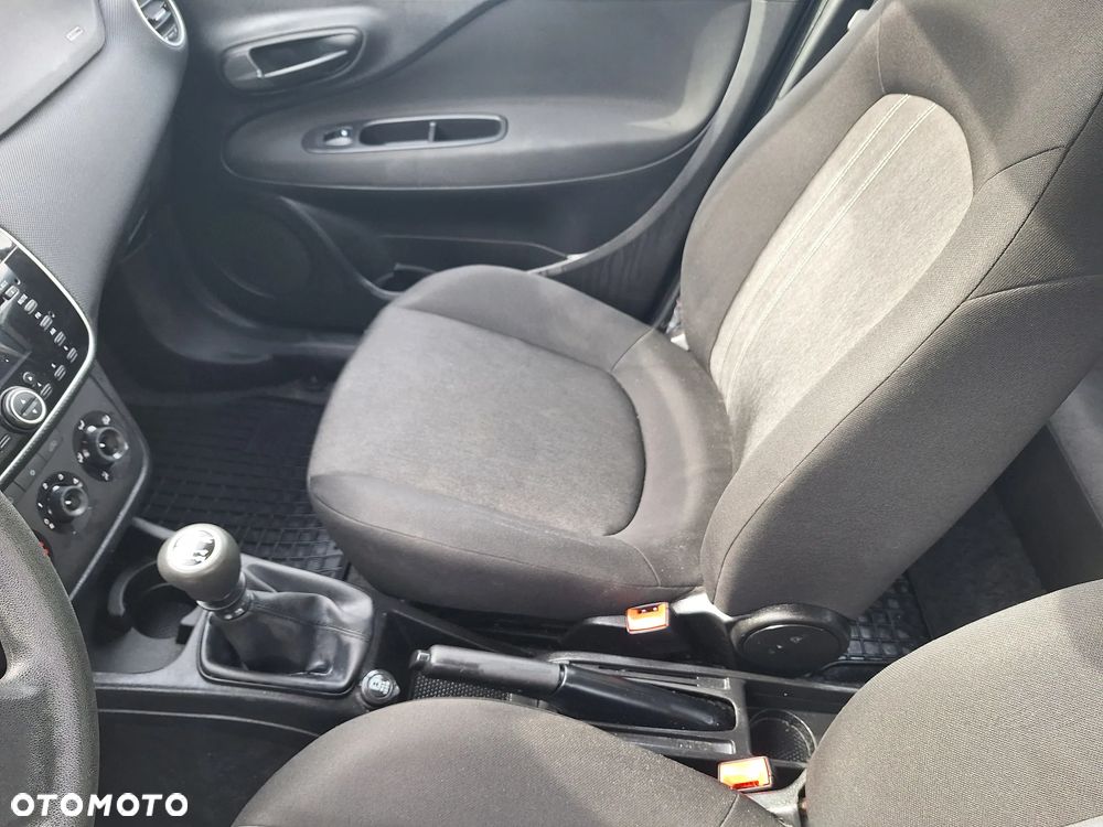 Fiat Punto - 6