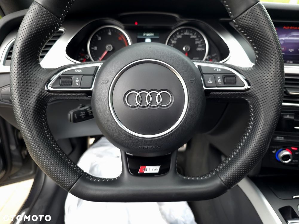 Audi A4 Avant 2.0 TDI Quattro Line S tronic - 17