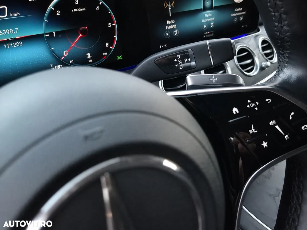 MERCEDES-BENZ E-Class 2020 — imagine 15