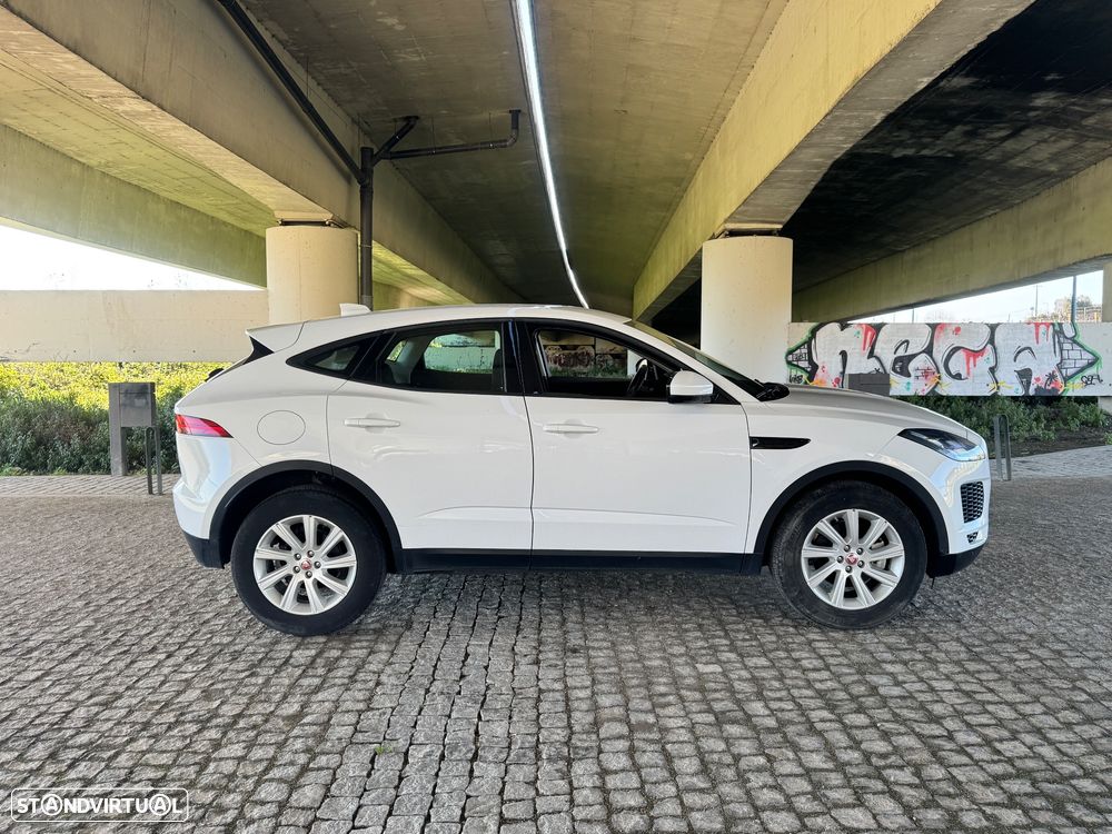 Jaguar E-Pace 2.0 i4D R-Dynamic - 3