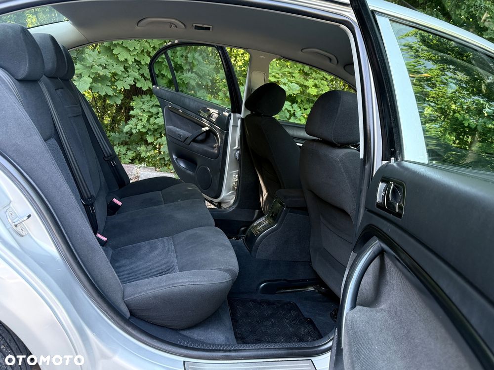 Skoda Superb 1.8 Turbo Comfort - 17