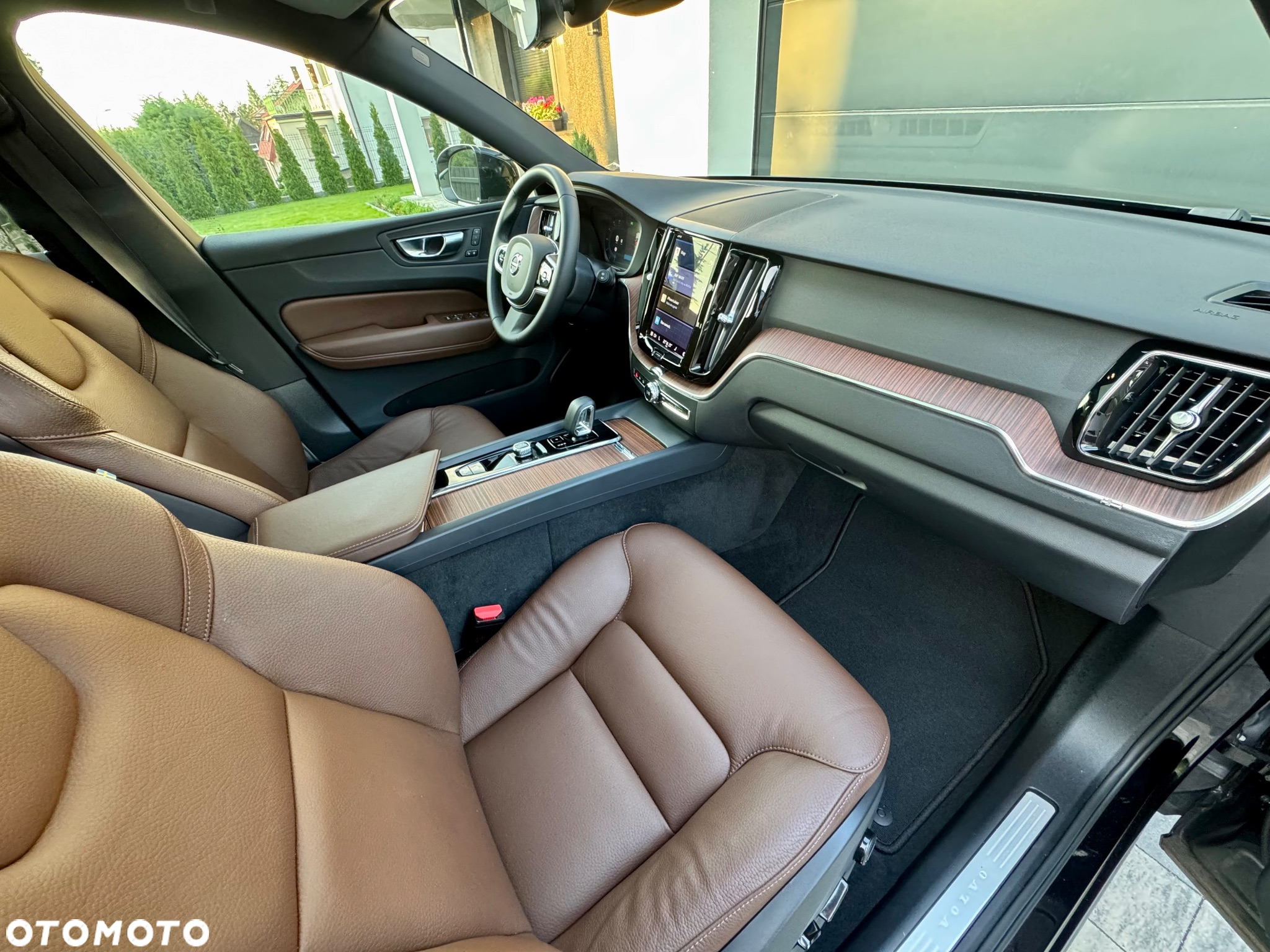 Volvo XC 60 B5 B AWD Plus Bright - 20