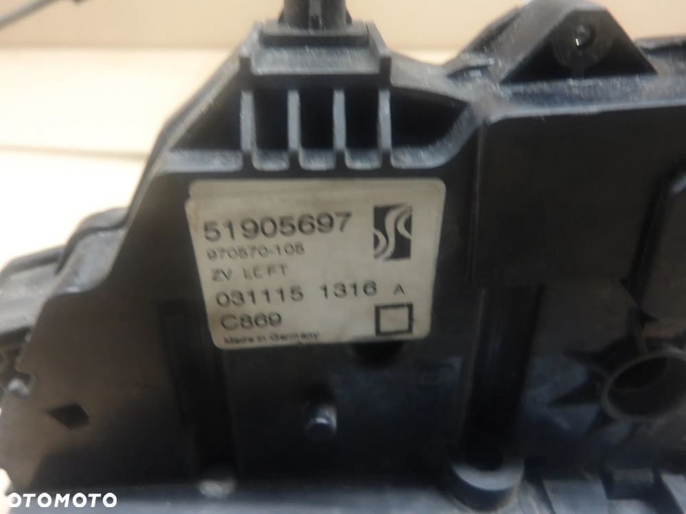 FIAT GRANDE PUNTO HB 3D 05-09 ZAMEK DRZWI PRAWY LEWY PRZÓD PRZEDNI 51849039 51905697 - 14