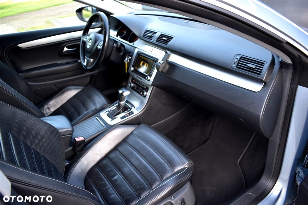 Volkswagen Passat CC 2.0 TDI DSG Individual - 22