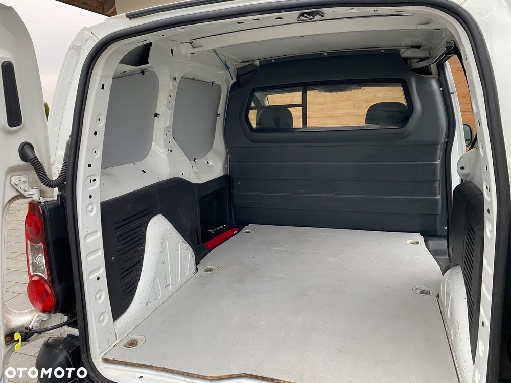 Peugeot PARTNER - 22