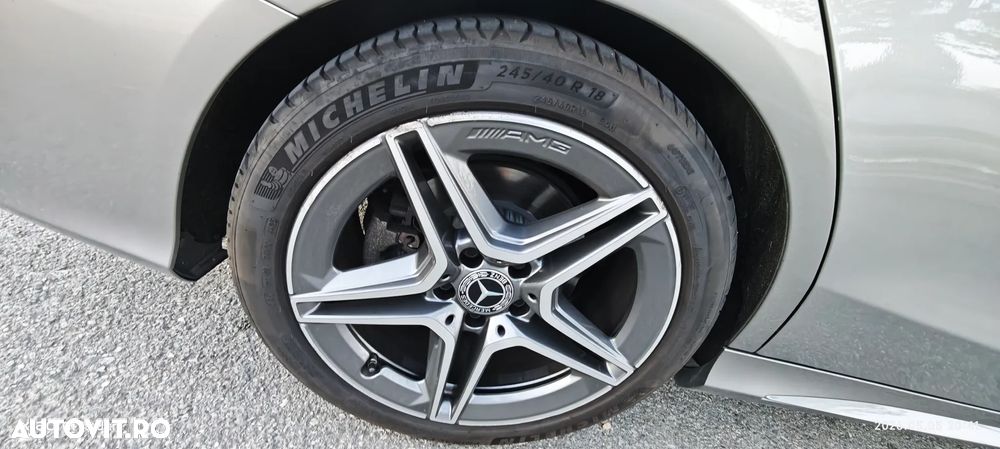 Mercedes-Benz C - 8