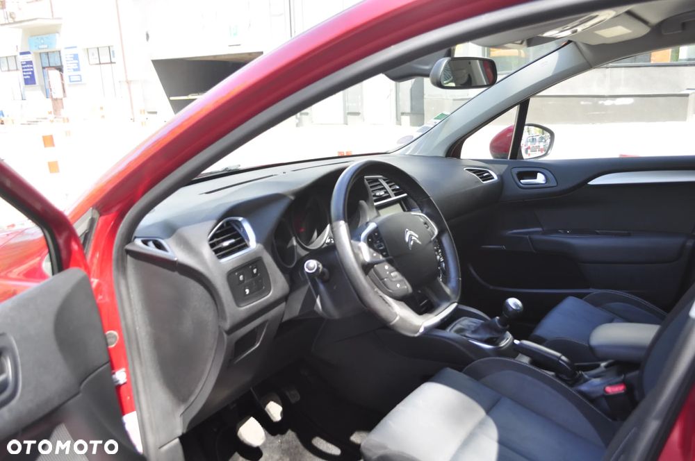 Citroën C4 VTi 120 Selection - 12